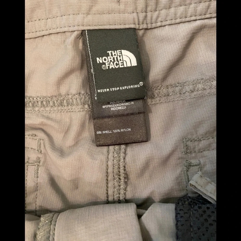 The North Face Hiking Short - Picture 6 of 9